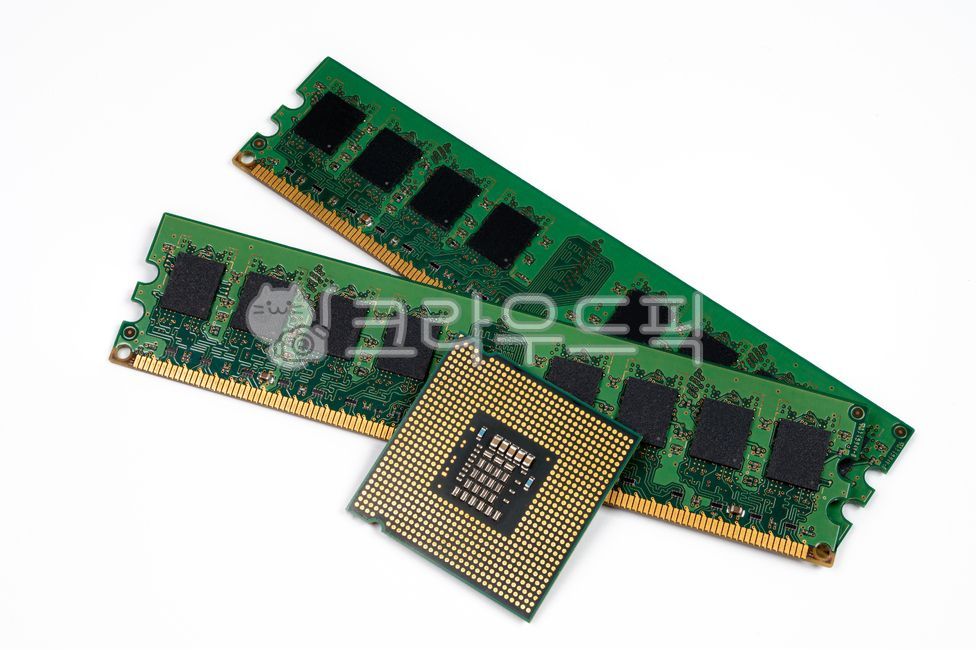 정보통신,프로세서,과학,부품,회로,장비,산업,칩,메모리,기술,디지털,하드웨어,공학,과학기술,누끼,전기,비즈니스,컴퓨터공학,테크놀로지,메인보드,시스템,클로즈업,개념,전자,엔지니어링,반도체칩,반도체,컴퓨터,컴퓨터부속품,컨셉,사이언스,배경,cpu,pc,ram,memory