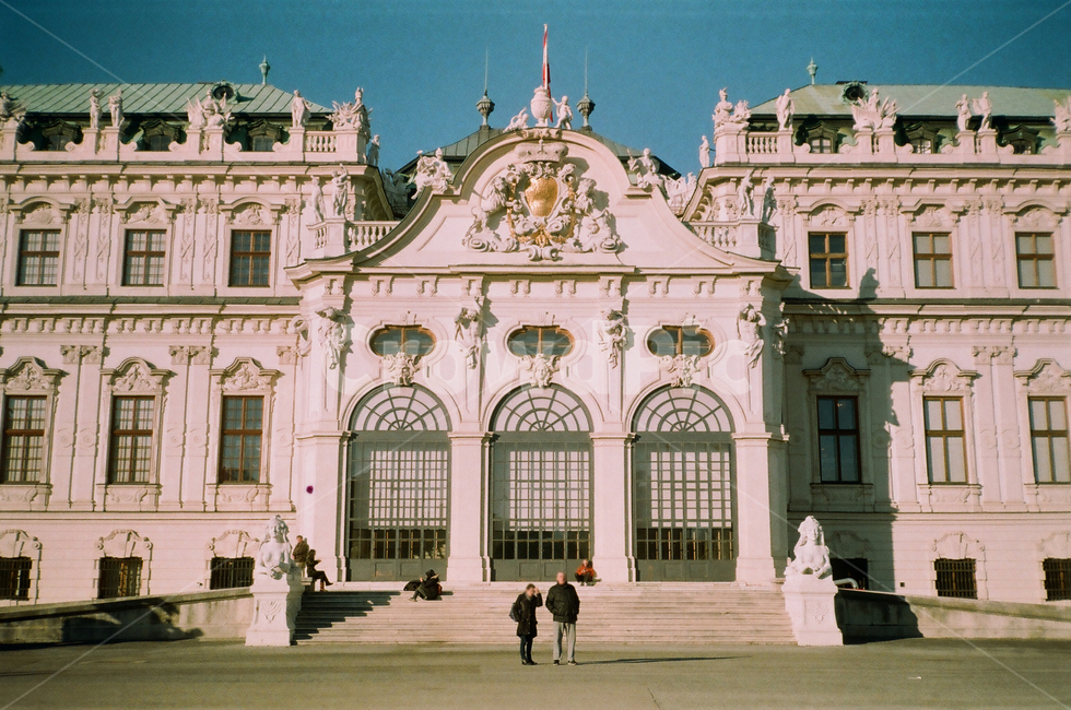 human,palace,architecture,europe,film,filmcamera,필름,필름카메라,유럽,오스트리아,벨베데레궁전,벨베데레,belvedere,austria
