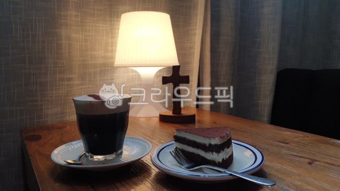 성경,bible,기독교,예수,하나님,천주교,십자가,개신교,크리스천,크리스찬,묵상,커피,케잌,케이크,커피타임