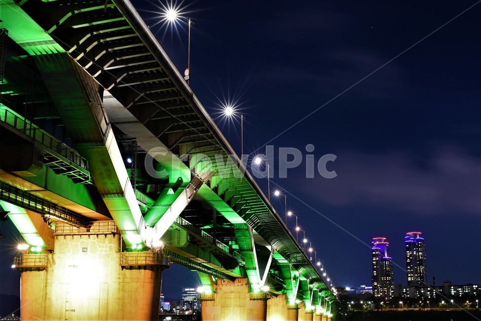 청담대교,한강,야경,서울야경,한강뚝섬,뚝섬,서울의밤,야경,밤,풍경,nightscape,night,landscape,도시,city,한국도시풍경,한국도시경관,korea cityscape,건축물,건물외관,exterior,building,structure,architecture,construction,road,도로,freeway,고속 도로