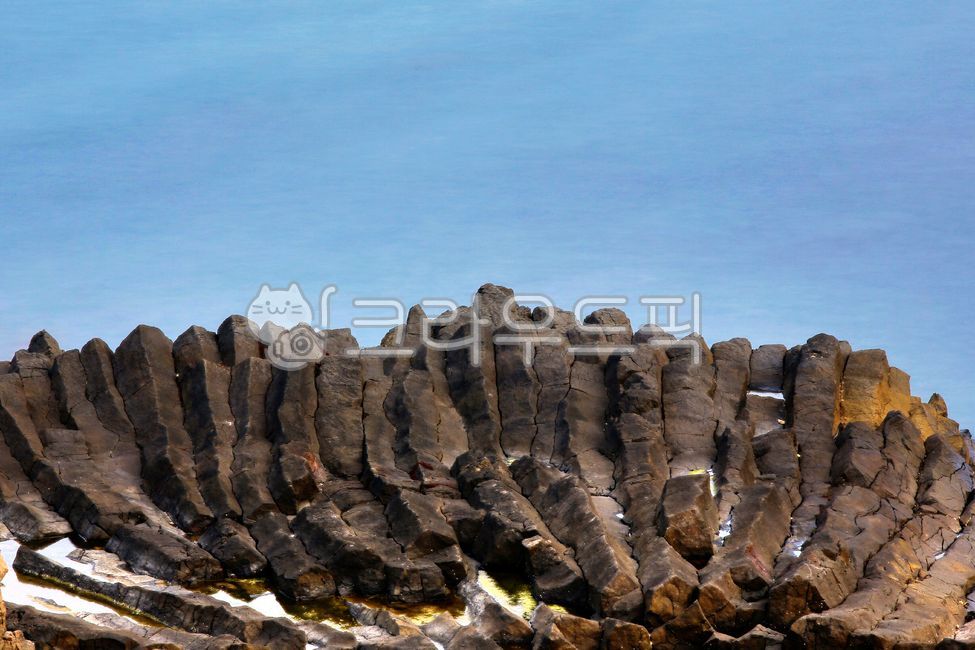 naturalmonument,Eupcheon Port,tourist attraction,geology,wave,sea,geological,observatory,natural monument,theme,fanshaped,Korea,waves,geologicalpark,nature,tourist destination,lavarock,scenicarea,tourismarea,Gyeongsangdo,Columnar joints,lava rock,Gyeongju