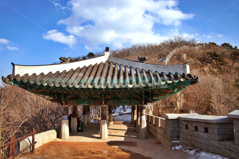 대남문,북한산,북한산성,1711년,비봉능선,문루,조선시대,성벽,남쪽문,한국전통,한국문화,korean traditional,korean culture,건축물,건물외관,exterior,building,structure,architecture,construction