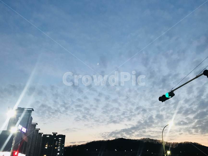 노을,구름,신호등,초록불,그라데이션,야경,밤,풍경,nightscape,night,landscape,도시,city