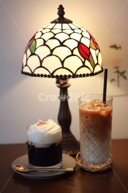 비엔나,라테,스탠드,viennacoffee,latte,커피,커피,카페,coffee,cafe