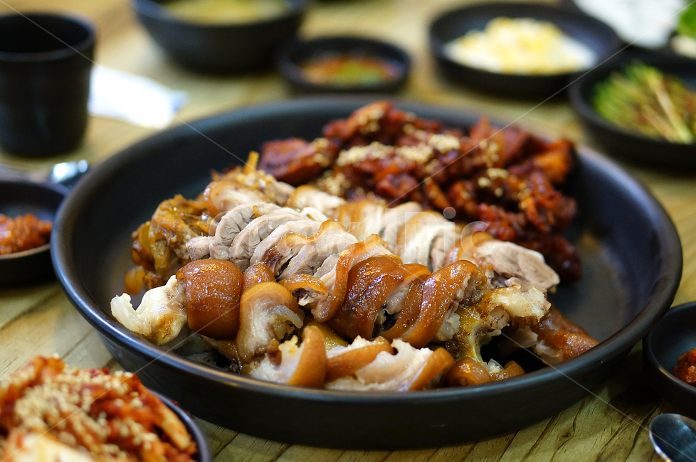족발,양념족발,반반족발,왕족발,상차림,음식,식사,요리,food,meal,dish,음식,식재료,요리,food,cook,meal,dishes,food reserves