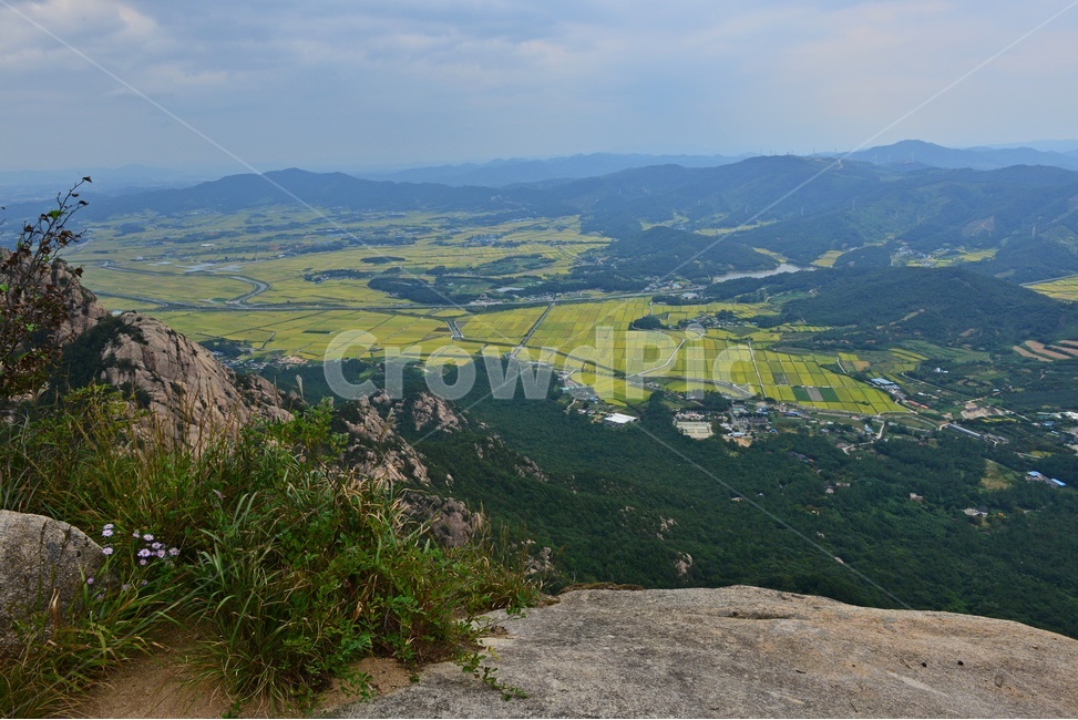 cliff,낭떠러지,nature,자연,outdoors,옥외,mountainrange,산맥,mountain,산,slope,경사,scenery,풍경,landscape,경치,영암,월출산,공원,국립공원,들녁,영암들녁,농사,농업,농경지,경작