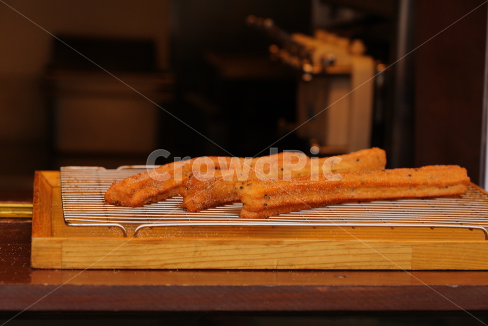 음식,추러스,먹는다,식사,맛있다,food,eat,tasty,flavor,confection,meals,dish,디저트,간식,후식,dessert,snack