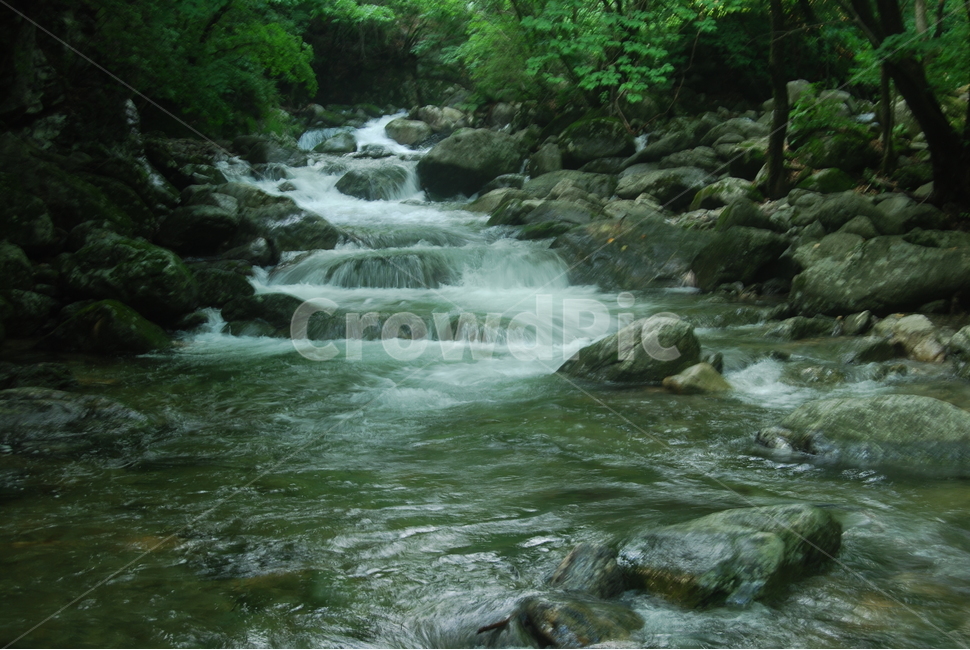 wind noise,Gapyeonggun,beauty,ecosystem,greatness of nature,scenery,trees,mountain climbing,healing,mountain,Sampal Bridge,season,land,Jomurakgol Bokhodong Waterfall,ridge,mysterious mountain,Korea,sky,Jungbong Peak,nature,famous Korean mountain,hiking,hi
