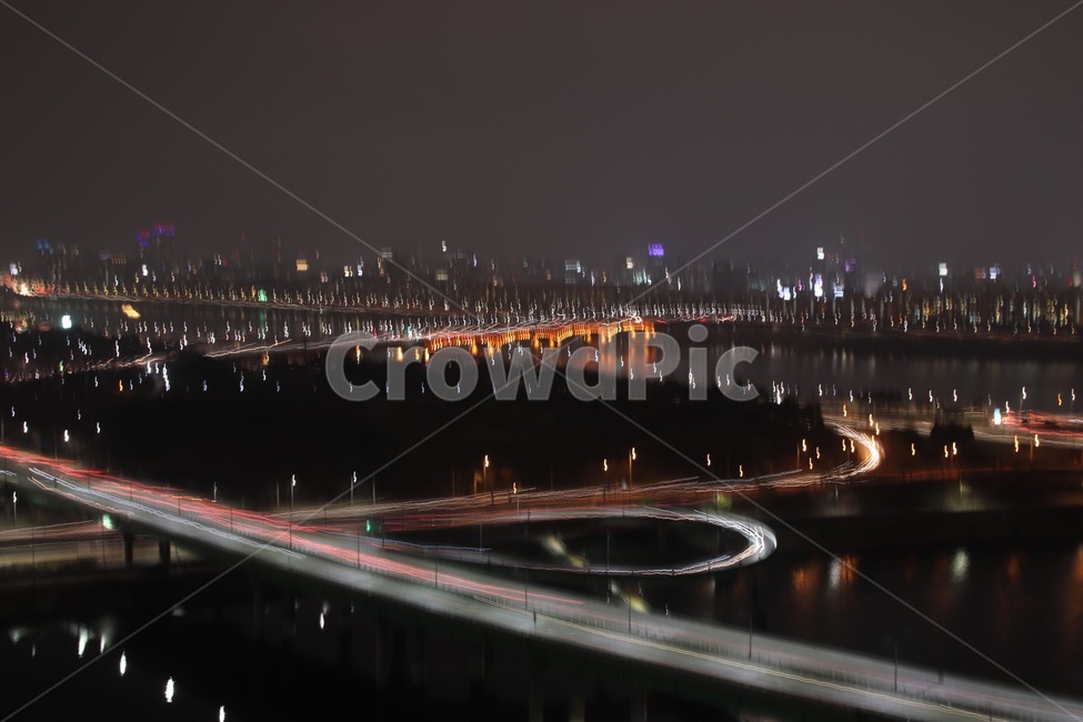장노출,서울야경,한강야경,응봉산,성수대교,야경,밤,풍경,nightscape,night,landscape,도시,city,한국도시풍경,한국도시경관,korea cityscape,교통,교통수단,traffic,transportation,road,도로,freeway,고속 도로