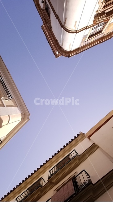 하늘,스페인,감성,맑음,창문,spain,유럽,sky,건축물,건물외관,exterior,building,structure,architecture,construction