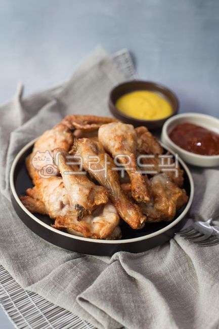 chicken,Chicken dishes,Fried Chicken,fried food,sauce,food