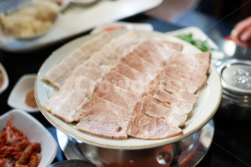 음식,요리,수육,편육,보쌈,고기,식재료,한국음식,food,cook,식품,meal,식사,음식,식재료,요리,food,cook,meal,dishes,food reserves,육류,고기,meat