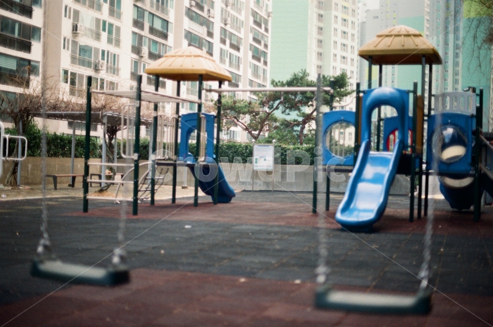 운동장,놀이공간,놀이터,그네,미끄럼틀,playground,휴식,힐링,놀이공원,놀이동산,놀이터,amusement park,playground