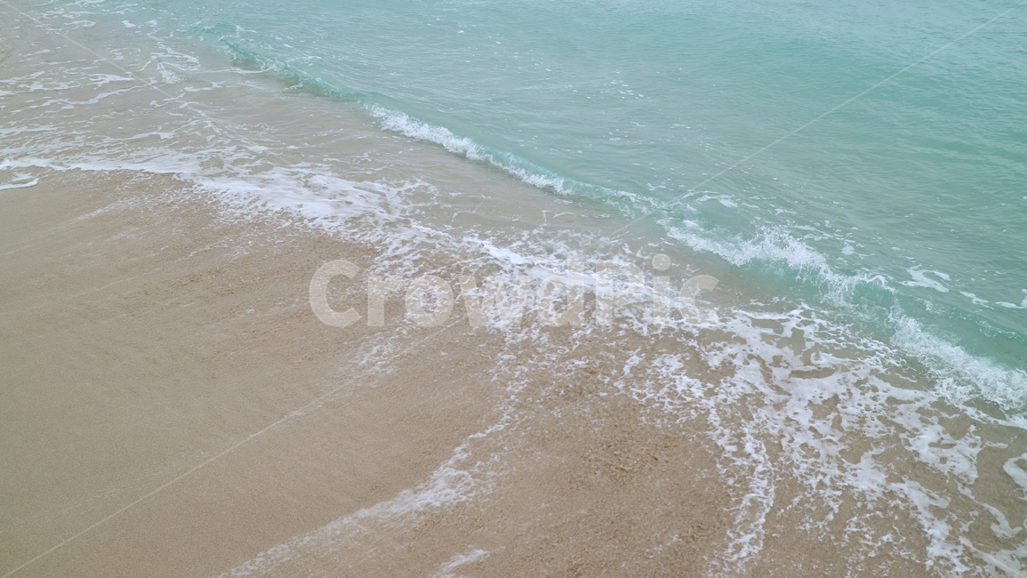 바다,모래사장,해변,sand,shore,water,ocean,wave,바다거품,물,거품,물거품,고요한,고독한,아무도없는,평화로운,푸른,맑은,하얀거품,sea,nature,자연,와이키키,하와이,hawaii,waikiki