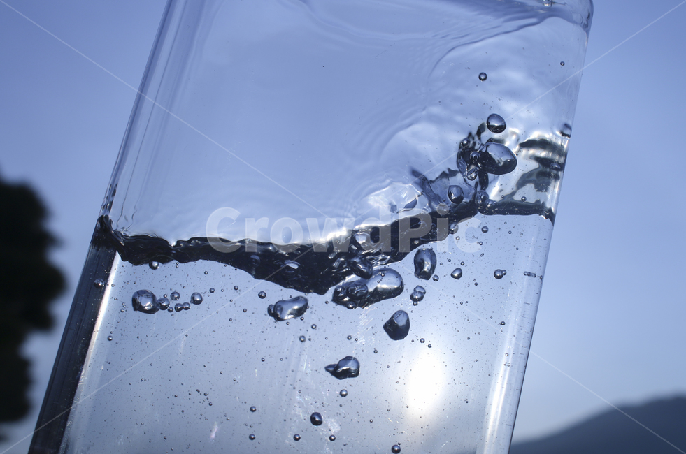 droplet,작은물방울,물,water,햇빛,light,하늘,sky,glass,유리,보틀,병,bottle
