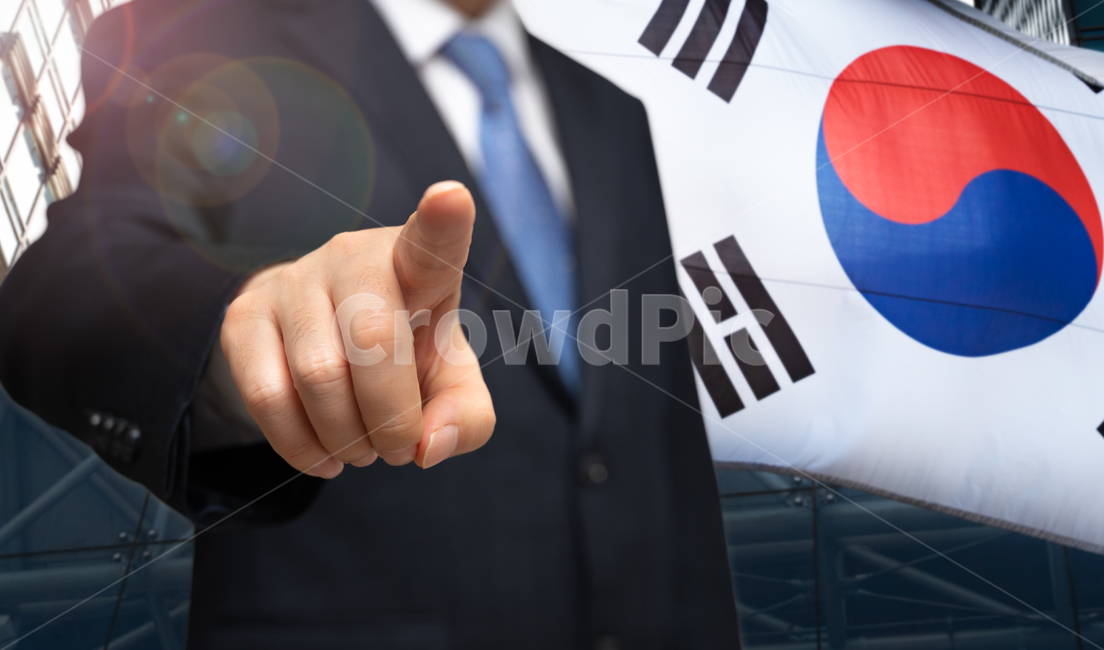 선거,투표,표,유권자,주권,권리,의무,기본권,선출,정치,정당,민주주의,선택,국민투표,지방선거,결정,국회의원선거,대통령선거,국민,총선,대선,여론,카피스페이스,제도,개념,누끼,컨셉,애국심,태극기,국기,충성심,애국,충성,비즈니스맨,비즈니스,비지니스,비지니스맨,남성,남자,정장,손짓,한국,대한민국,확인,사람,선거이미지공모전,연출,컨셉,콘셉,direction,concept
