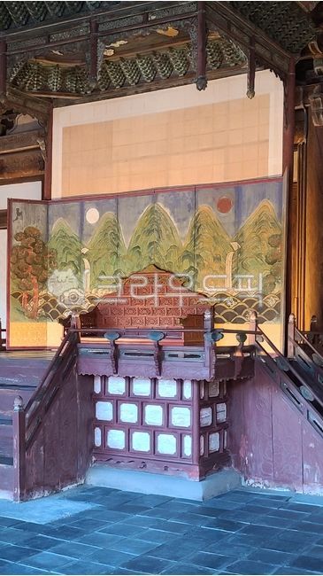 handrail,painting,Palace,Hanok,banister,inside,Handrail,building