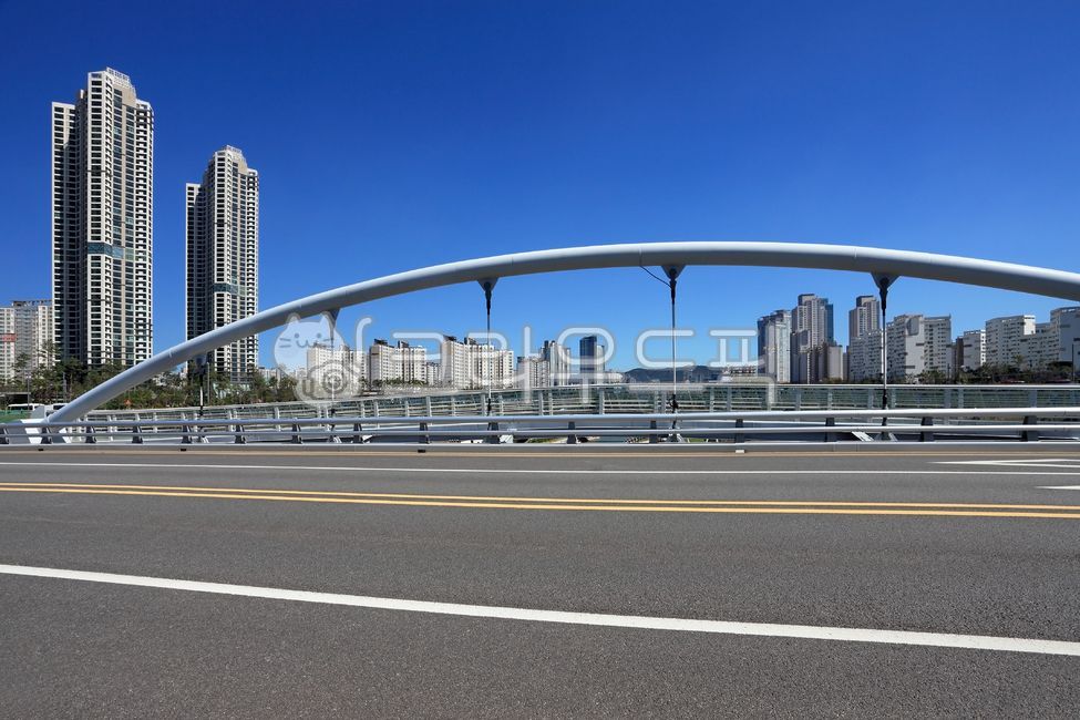 International City,city,housing,line,Cheongna International City,house,space,building,modern,road,modern architecture,floor,traffic,architecture,Korea,sky,highrise building,residentialcommercial apartment complex,highrise Apartment,Incheon,real estate,dow