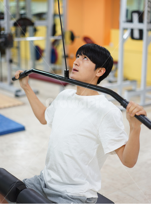 운동,남자,체조,스트레칭,체력단련,헬스,헬스장,자기관리,피트니스,몸관리,운동기구,근력운동,무산소운동,유산소운동,다이어트,health,gym,fitness,diet,man,stretching,트레이닝,남성,사람,인물,인간,human,person,남성,남자,man,male,건강,헬스웨어,헬스케어,healthware,health care