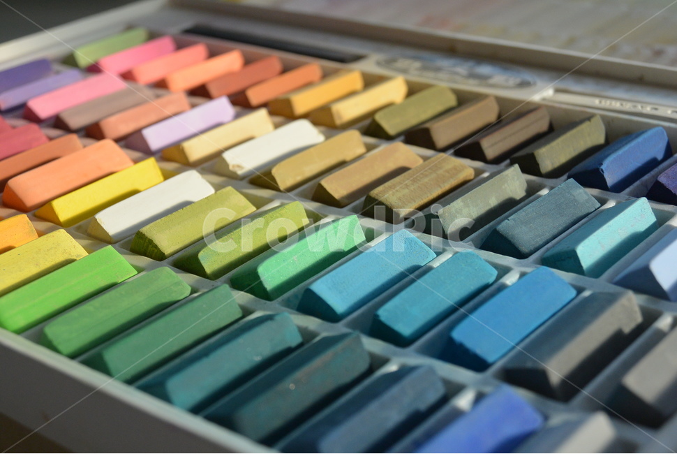파스텔,미술,색깔,파랑색,초록색,미술용품,그림,힐링,밝음,색감,자연광,pastel,colors,art,drawing,pink,bright,예술,art