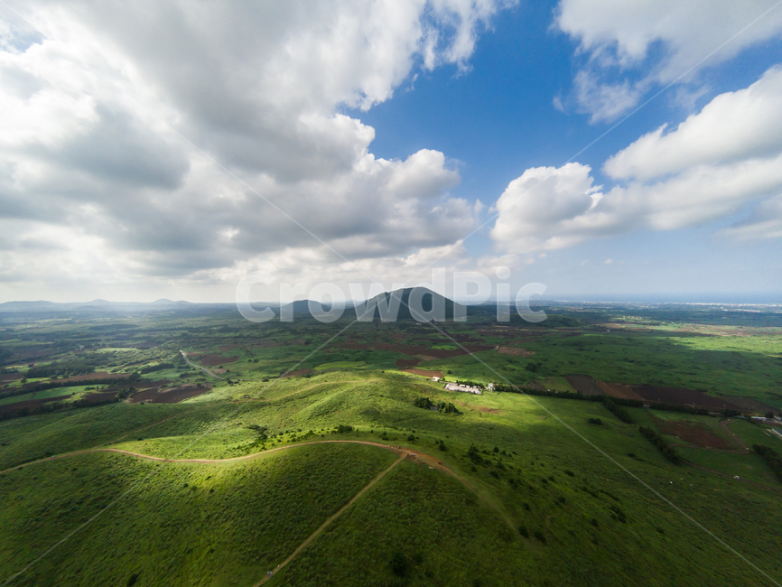 하늘,구름,제주도,풍경,자연,자연,풍경,nature,landscape,한국자연풍경,한국자연경관,korea nature landscape,제주도,jeju,jeju island,outdoors,옥외,hill,언덕