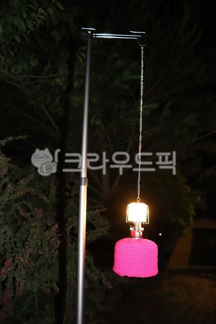 캠핑랜턴,가스랜턴,감성랜턴,아웃도어조명,캠핑조명,가스조명,휴대용랜턴,걸이형랜턴,캠핑용품,캠핑밤,캠핑장비,캠핑분위기,아웃도어용품,캠핑필수템,캠핑조명추천,랜턴커버,니트커버랜턴,캠핑장조명,캠핑분위기조명,아웃도어랜턴campinglantern,gaslantern,vintagelantern,outdoorlighting,campinglight,gaslight,portablelantern,hanginglantern,campinggear,campingnight,campingequipment,campingambiance,outdoorgear,campingessentials,campinglightrecommendation,lanterncover,knitcoverlantern,campsitelighting,campingmoodlight,outdoorlantern