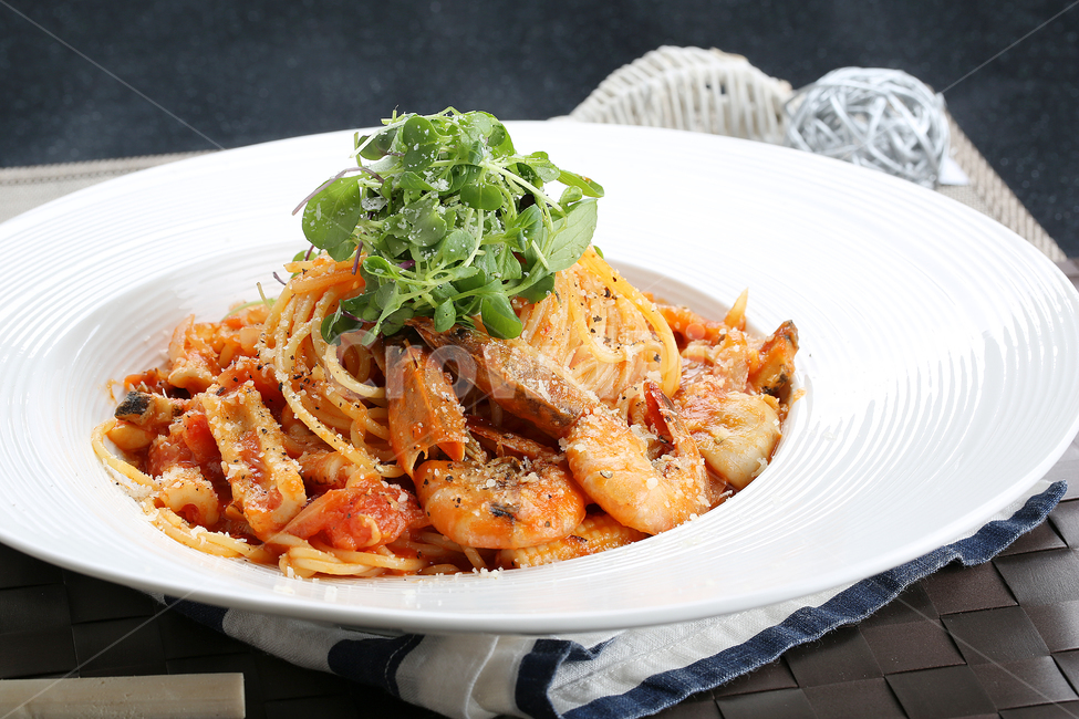 스파게티,파스타,면요리,해물스파게티,면,크림파스타,해물,해물요리,국수,국수요리,음식사진,음식,요리,요리법,조리,조리법,요리책,쿠킹,밀가루,아침식사,점심식사,저녁식사,접시,식사,새싹,새싹요리,푸드,식기,소스,야채,토마토,식재료,새우,새우요리,spaghetti,food,cook,음식,식재료,요리,food,cook,meal,dishes,food reserves,면류,면요리,noodles,양식,서양음식,서양요리,western food,western dishes,western meal,western cook,연출,컨셉,콘셉,direction,concept
