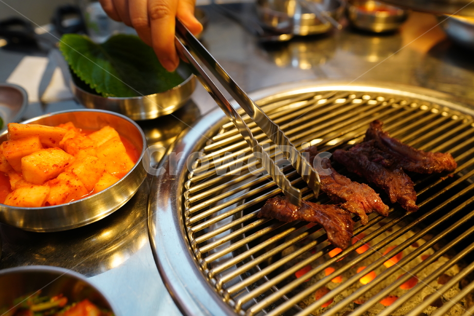 고기,한우,먹거리,안주,육류,육식,먹방,불판,식사,술자리,한식,구이,푸드,음식,음식,식재료,요리,food,cook,meal,dishes,food reserves,육류,고기,meat,한식,한국음식,한국요리,korean food,korean dishes,korean meal,korean cook