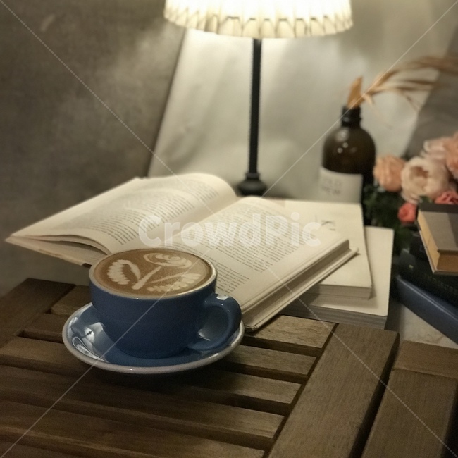 라떼아트,라떼아트꽃,라떼아트장미,장미,커피,카페라떼,커피아트,coffee,latteart,coffeeart,latteartrose,rose,cafelatte,음료수,drink,beverage,커피,카페,coffee,cafe