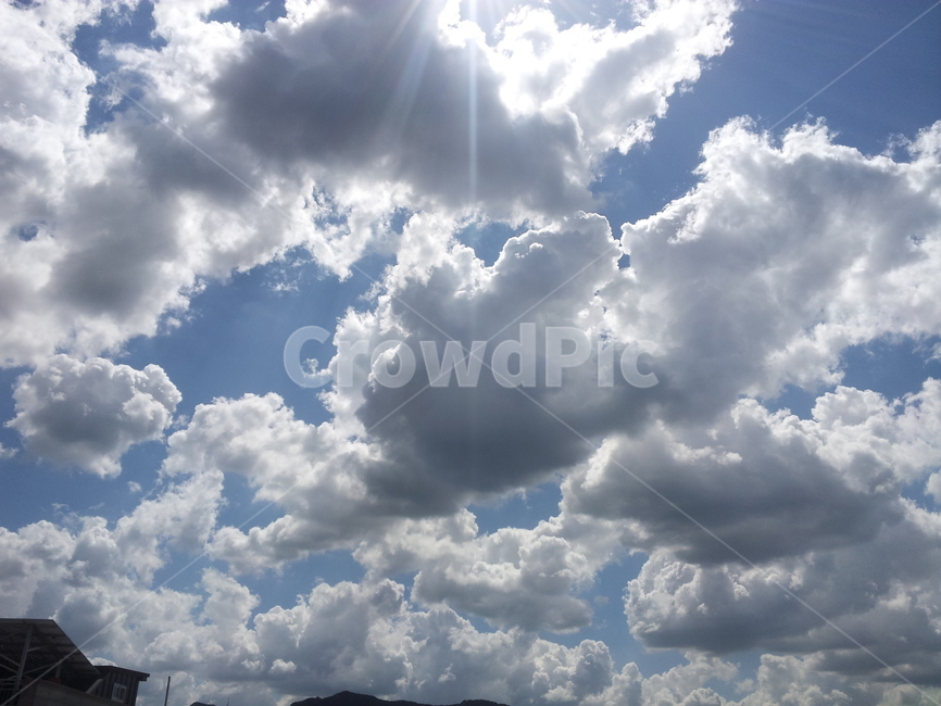 하늘,맑은하늘,구름,가을하늘,봄하늘,청명한하늘,sky,clearsky,cloud,자연,풍경,nature,landscape,outdoors,옥외,weather,날씨,azure sky,푸른 하늘,cumulus,적운