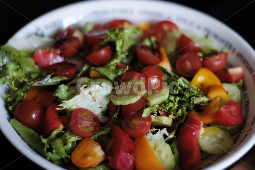 샐러드,토마토,토마토샐러드,다이어트샐러드,오이,상추,음식,식재료,요리,food,cook,meal,dishes,food reserves