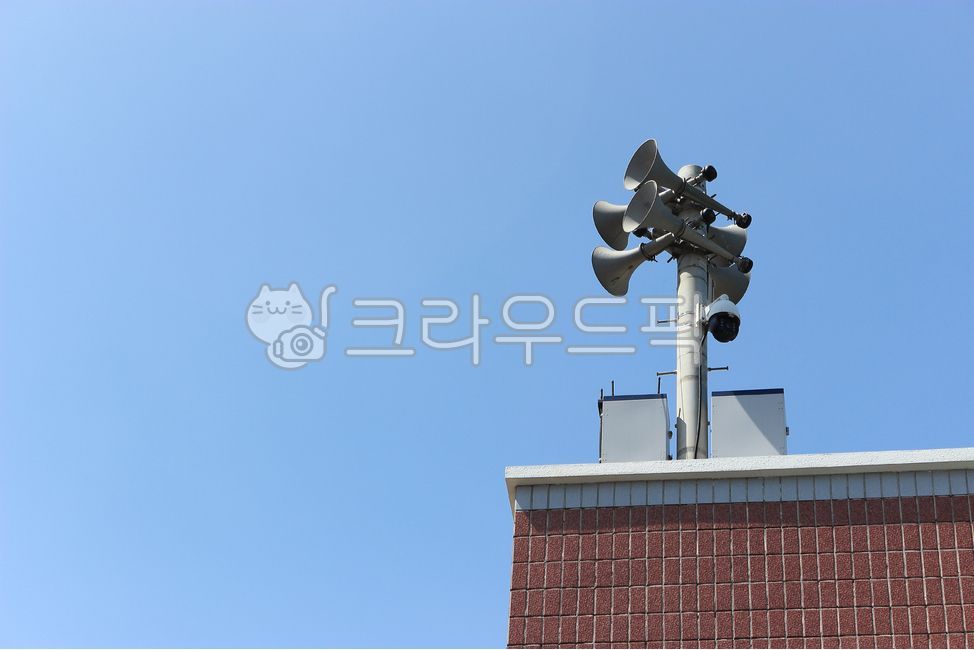 security equipment,guard,privacy,recording,protection,echo,cctv,lens,tracking,cam,blind spot,surveillance camera,security,security camera,filming,public safety,safety,alarm,crime,surveillance screen,Camera,security personnel,observation,media equipment,eq