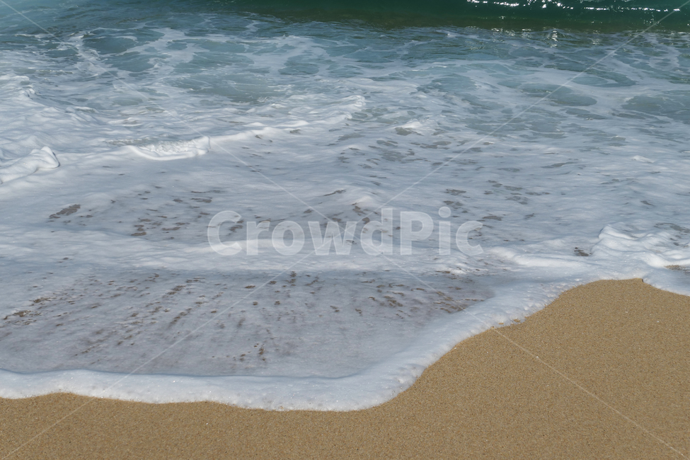 ocean,sea,바다,outdoors,옥외,nature,자연,water,물,shoreline,해안선,sand,모래,coast,연안,beach,바닷가,물거품,bubble,자연,풍경,nature,landscape,해변,바다,beach,sea