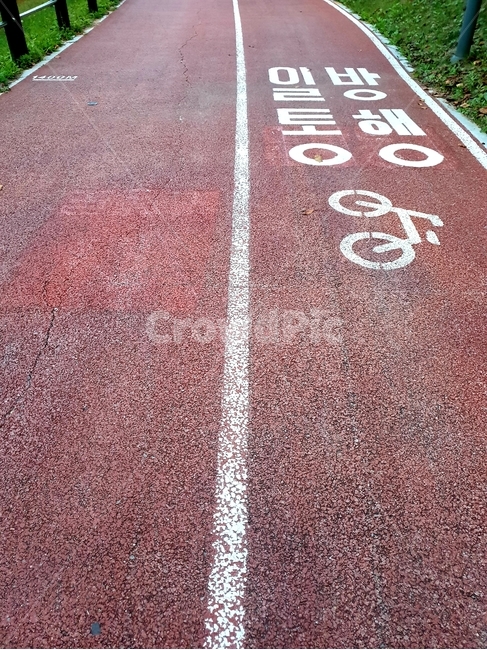 산책로,조깅코스,일방통행,자전거도로,길,교통,교통수단,traffic,transportation