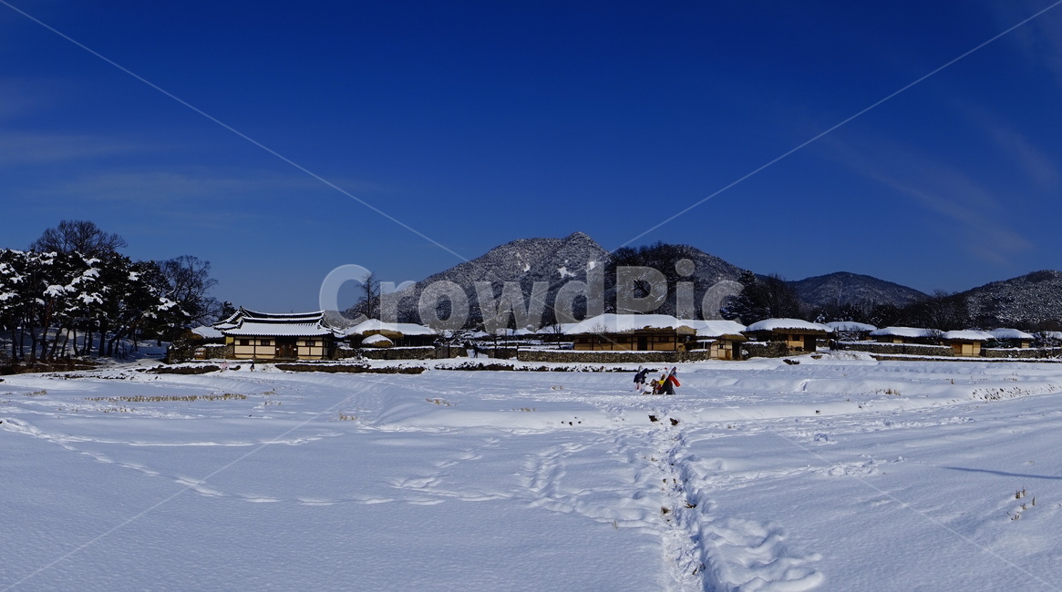 외암마을,겨울,설경,풍경,고향,아산,겨울,계절,winter,season,자연,풍경,nature,landscape,한국자연풍경,한국자연경관,korea nature landscape,시골,마을,country,rural,town,한국전통,한국문화,korean traditional,korean culture,outdoors,옥외,mountain,산