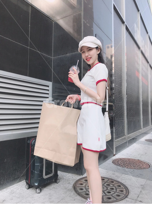 전신,셀피,투피스,인물,모자