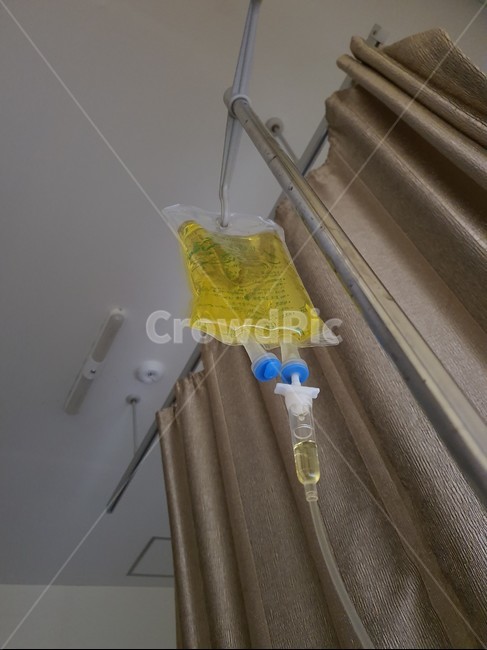 링거,링겔,병원,응급실,간호,입원,건강,아픔,질병,의료,의학,hospital,medical,환자,수액,신체일부,병,주사,ringer,영양제,감기,독감,포도당,clinic