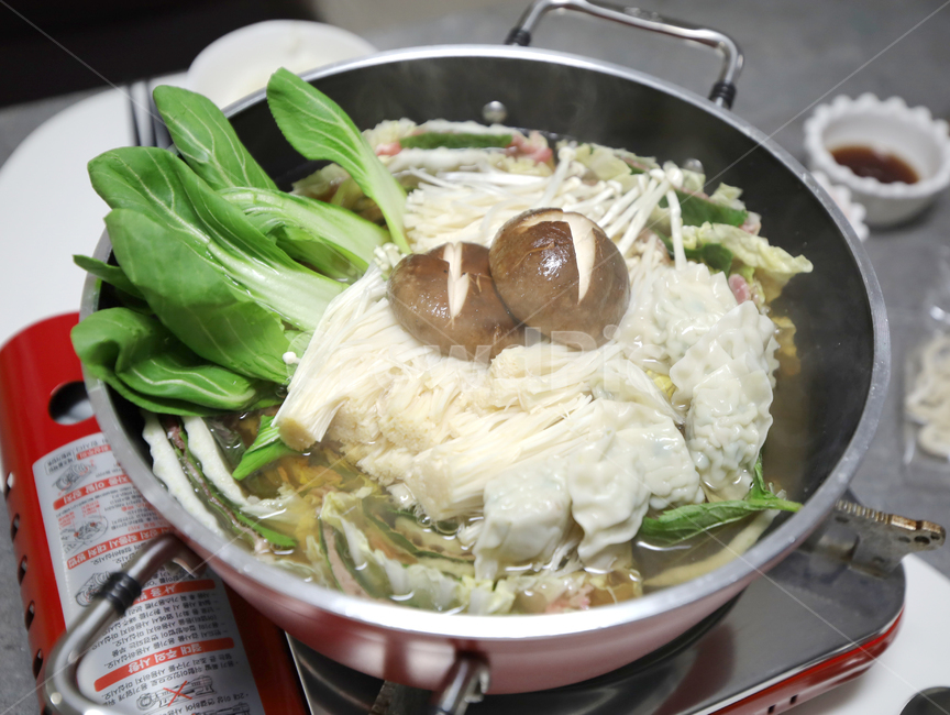 밀푀유나베,요리,식사,meal,맛있는,국물요리,음식,dish,나베,음식,식재료,요리,food,cook,meal,dishes,food reserves