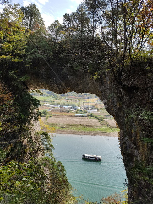 단양,석문,단양석문,자연,nature,단양마을,시골마을,자연,풍경,nature,landscape,한국자연풍경,한국자연경관,korea nature landscape,교통,교통수단,traffic,transportation,outdoors,옥외,water,물