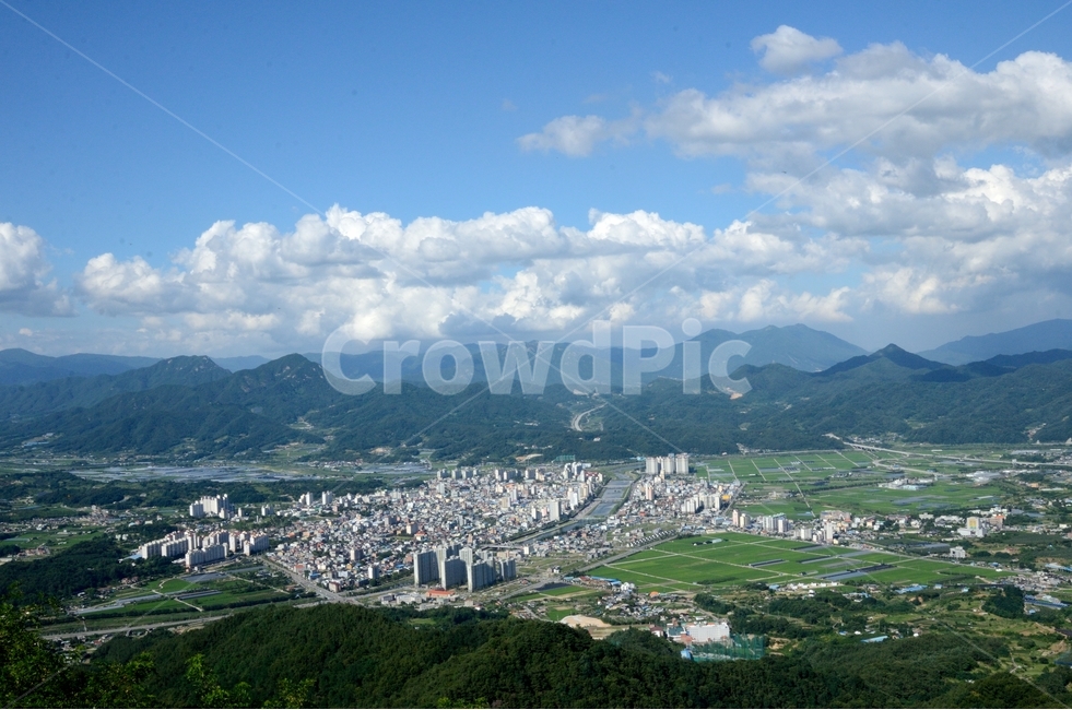 거창읍,거창,거창읍전경,풍경,구름,하늘,산,들,고을,고향,시골,마을,풍경,landscape,country,rural,town,도시,city,outdoors,옥외,경치,nature,자연,scenery