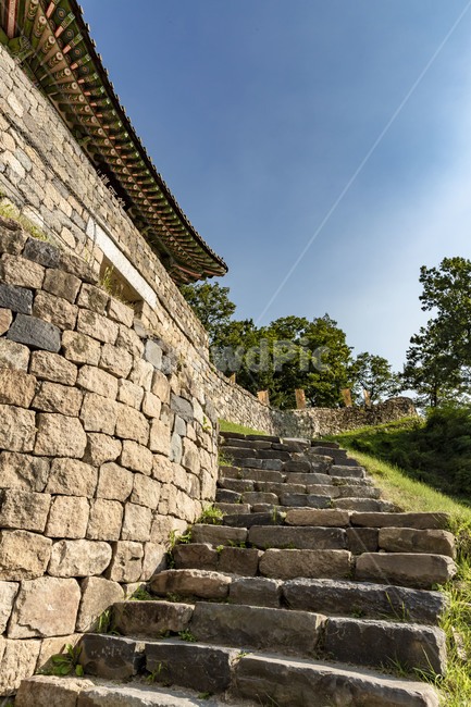 공산성,세계문화유산,국민관광지,성곽,성,웅진성,망루,문화제,전통건축물,건축물,돌계단