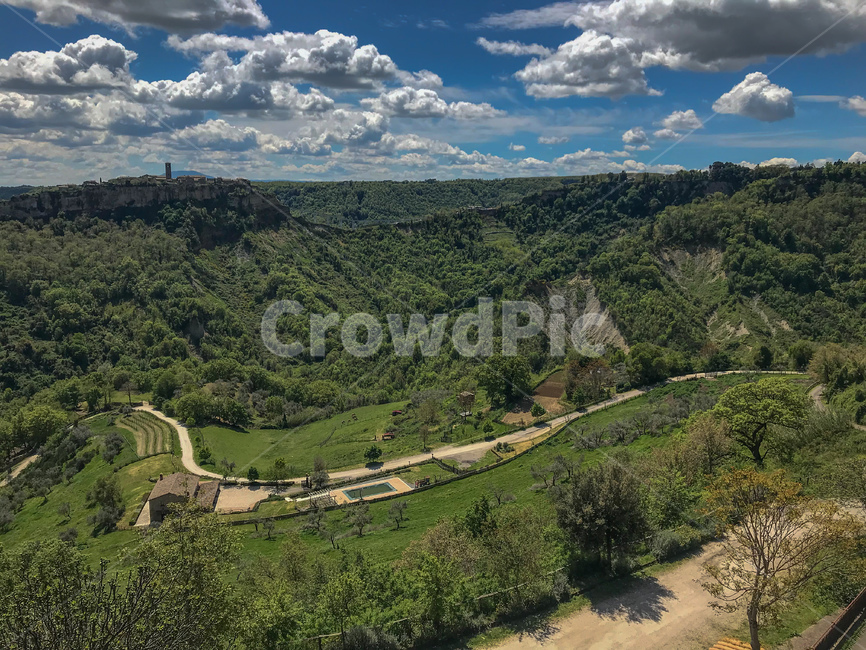 이탈리아,이태리,오르비에토,바뇨레조,소도시,정원,park,bagnoregio,italy,italia,orvieto,하늘,초록,풍경,전경,나무,숲,토스카나,toscana,tuscany,유럽,구름,green,blue,sky,자연,풍경,nature,landscape,해외,외국,세계,foreign,oversea,world,세계자연풍경,해외자연풍경,외국자연풍경,world nature landscape,outdoors,옥외,scenery,경치