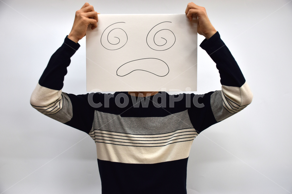 종이얼굴,사업,이모티콘,소통,비지니스,모자이크,스케치,비즈니스,남자,남성,사람,얼굴,표정,의사소통,가면,마스크,종이,표현,감정,생활,스트레스,회사,신입,사원,어지러움,만취,음주,사람,인물,인간,human,person,감정표현,기분,feeling,emotion,연출,컨셉,콘셉,direction,concept