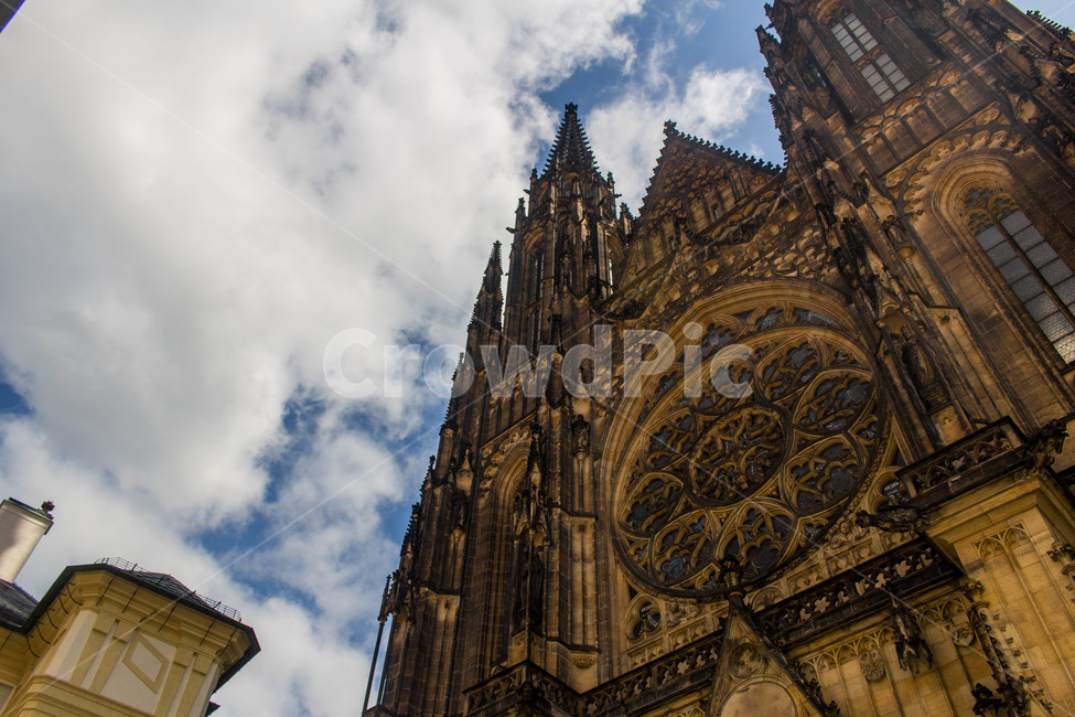 유럽,체코,프라하,프라하성,castle,prague,europe,풍경,landscape,praguecastle,랜드마크,landmark,tourist attraction,해외,외국,세계,foreign,oversea,world,세계랜드마크,해외랜드마크,외국랜드마크,world landmark,world tourist attraction,건축물,건물외관,exterior,building,structure,architecture,construction,건물,spire,첨탑,tower,탑,steeple,뾰족한 탑