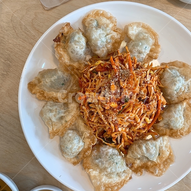 만두,군만두,비빔만두,분식,야채,음식