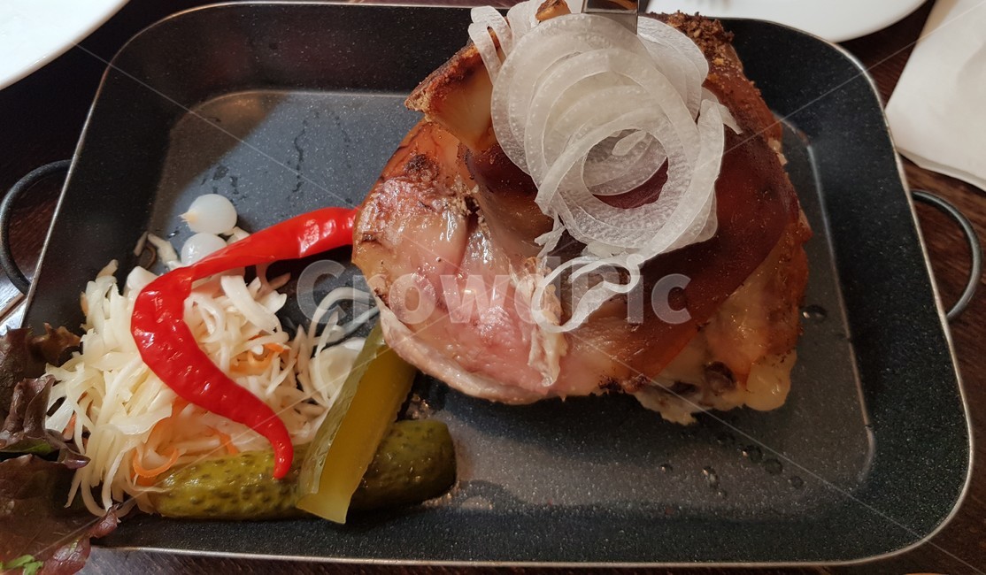 체코음식,맛집,소스,유럽문화음식,토마토,돼지고기,굴라쉬
