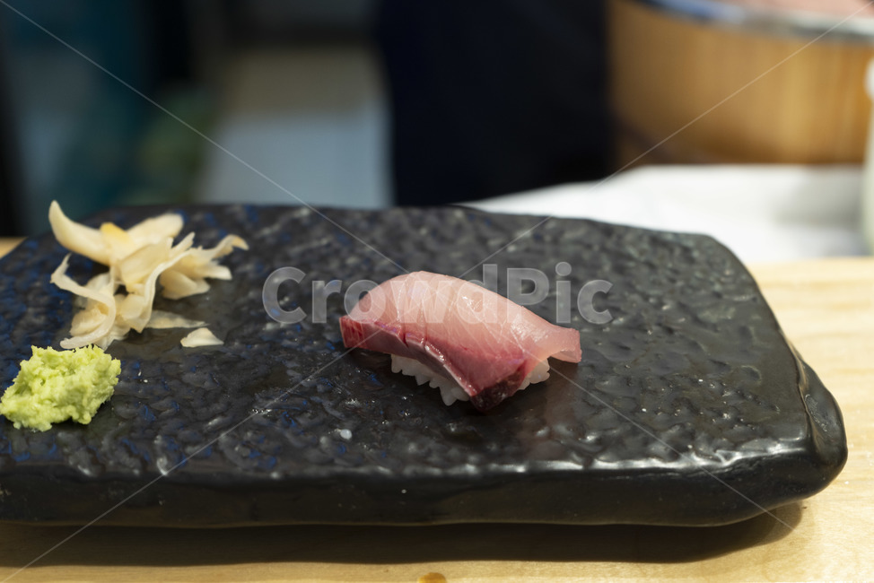 초밥,회,밥,일식,스시,일본요리,일본음식,생선,날것,음식,식재료,요리,food,cook,meal,dishes,food reserves,수산물,해산물,fishery products,seafood,일식,일본음식,일본요리,Japanese food,Japanese dishes,Japanese meal,Japanese cook