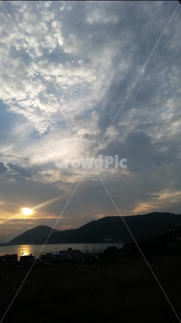 석양,하늘,바다,섬,낙조,구름,자연,풍경,nature,landscape,flare,플레어,light,빛,outdoors,옥외,sunlight,햇빛