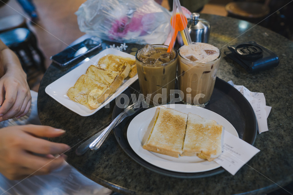 food,beverage,음식,마실것,bread,빵,juice,주스,drink