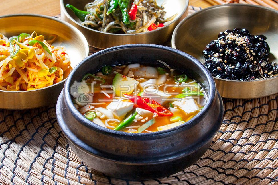 된장찌개,찌게,된장찌게,국된장,된장국,음식,식사,식당,한정식,한식,전통음식,숙성,건강식,영양식,음식점,호박,호박된장찌개,호박된장찌게,고추,야채,채소,두부,후식,반찬,국물,전통된장,전통요리,한국요리,요리,food,그릇